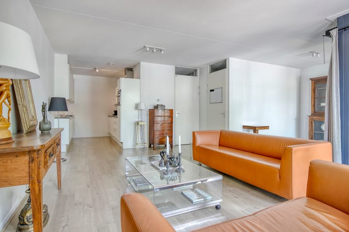 Foto 19 van Oostlaan 145