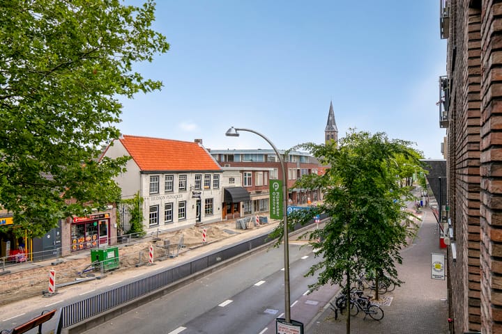 Foto 28 van Oostlaan 145