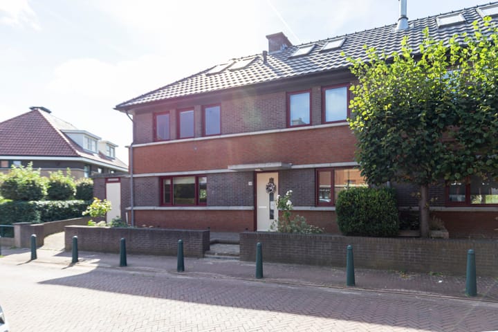 Foto 36 van Luchtenburglaan 19