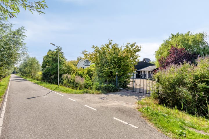 Foto 65 van Bermweg 34