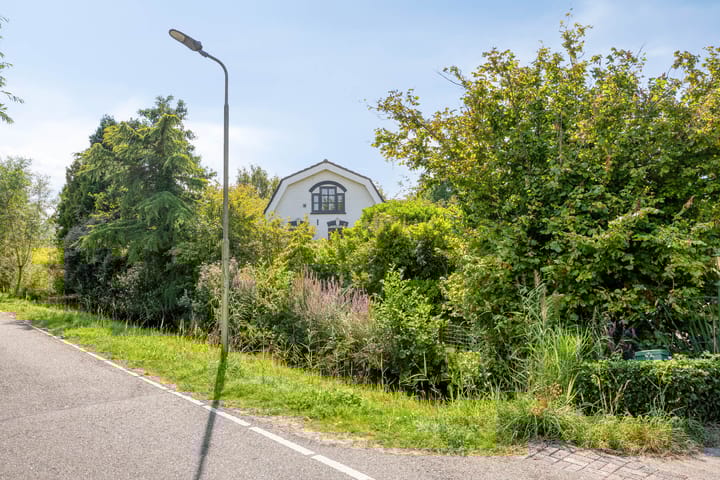 Foto 69 van Bermweg 34