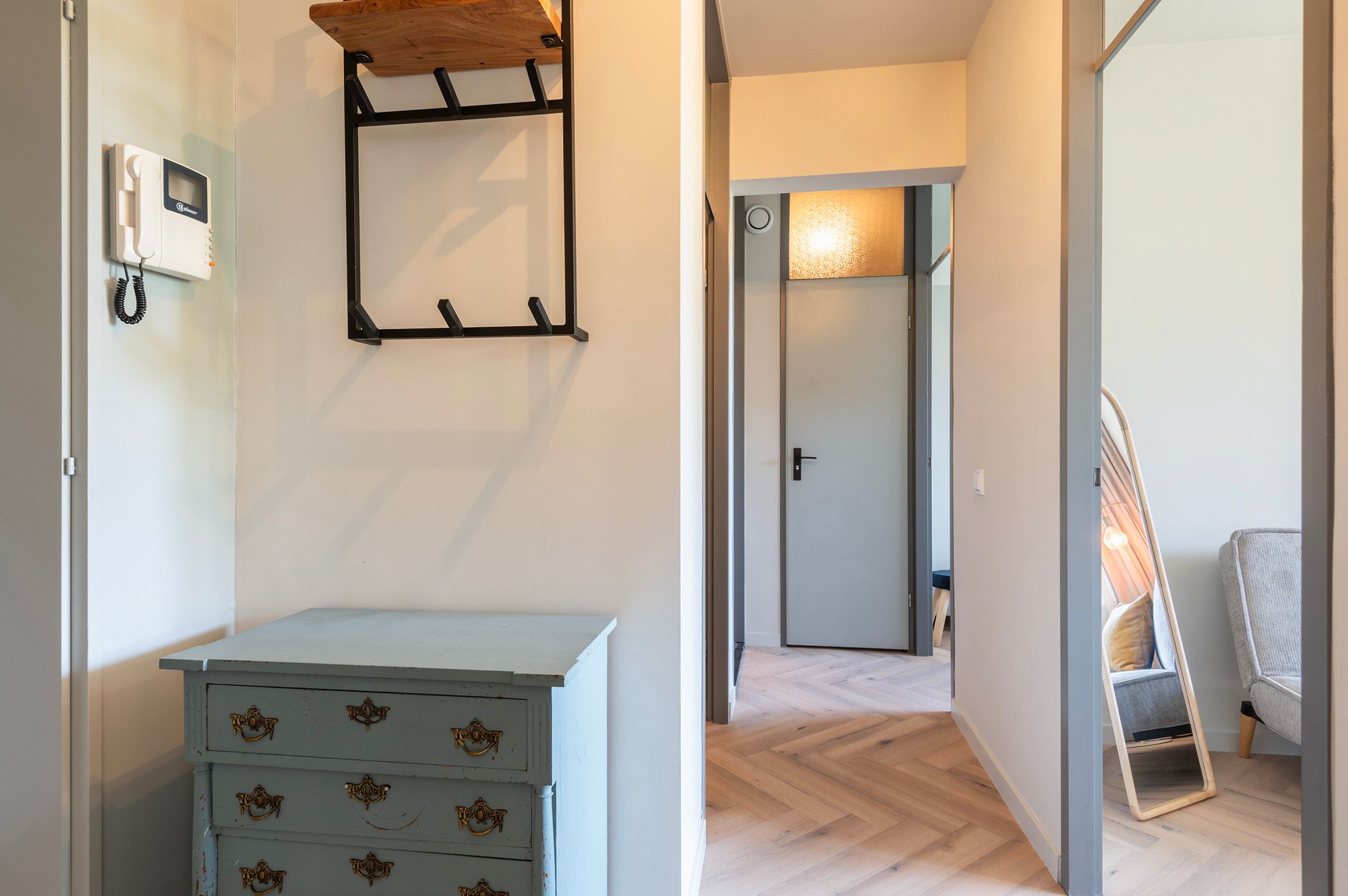 Foto 6 van Leksmondhof 13