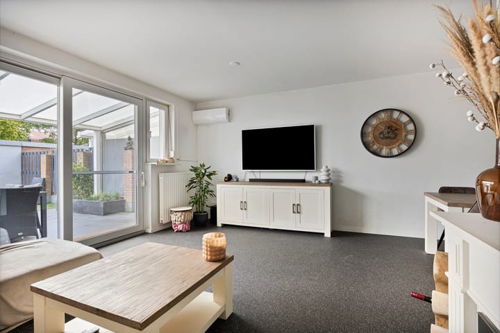 Foto 4 van Op Gen Hoes 83