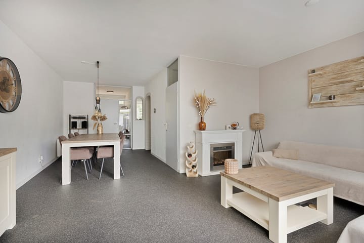 Foto 5 van Op Gen Hoes 83