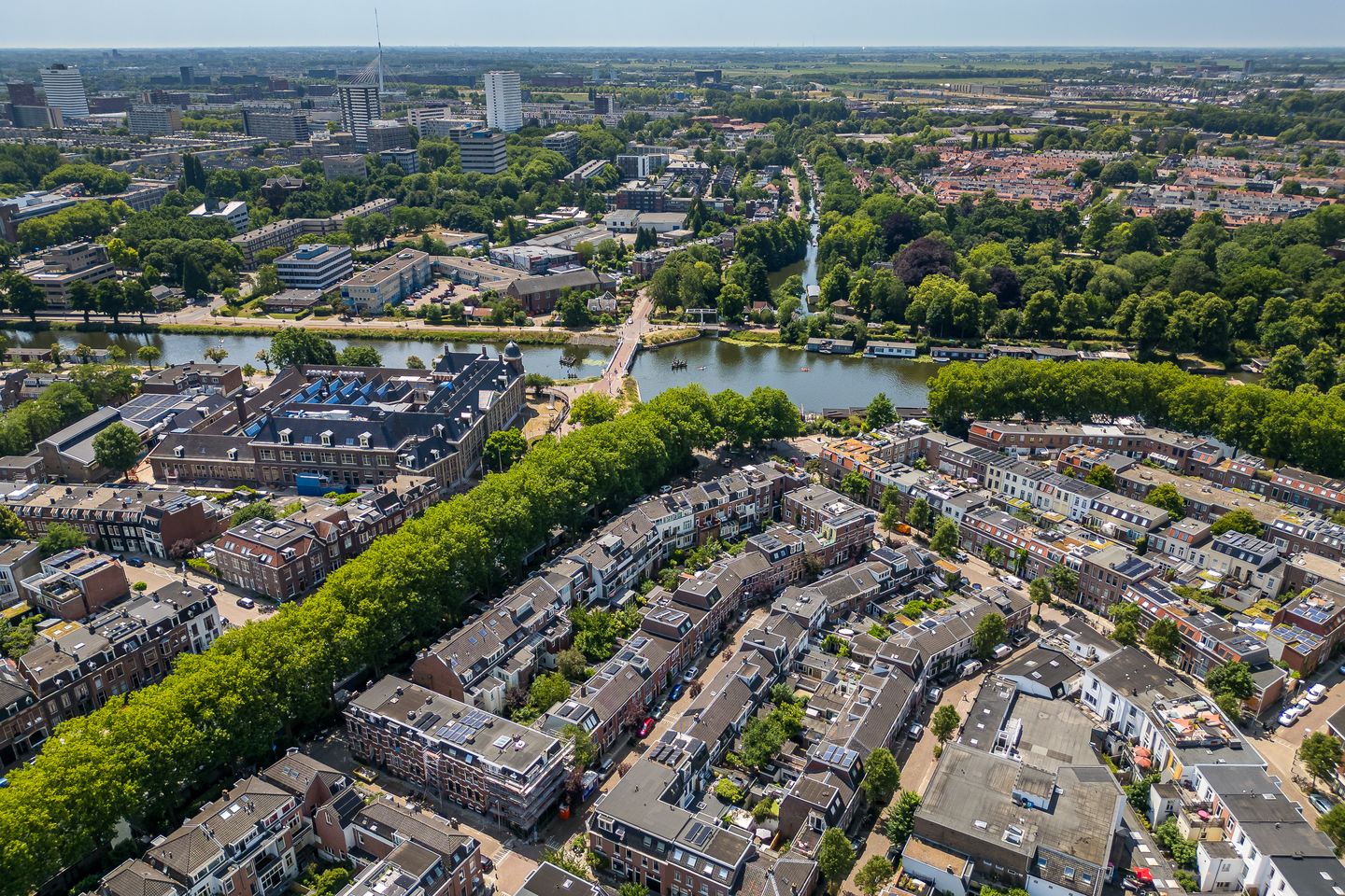 Foto 29 van Van Diemenstraat 30