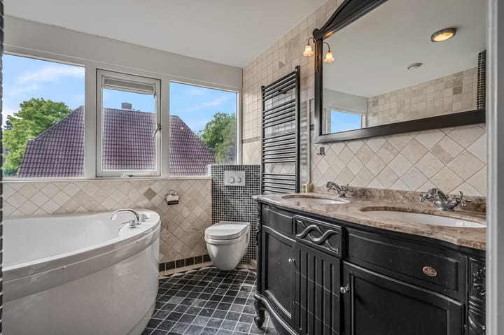 Photo 30 of Middelveld 5