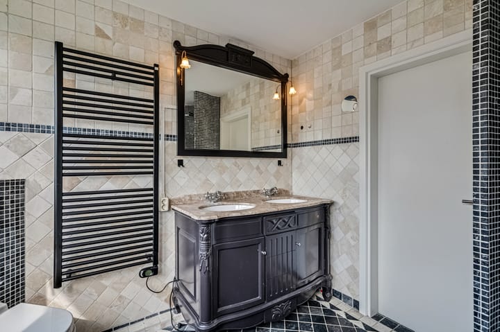 Photo 32 of Middelveld 5