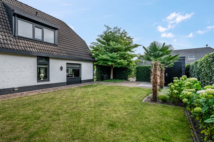 Photo 45 of Middelveld 5