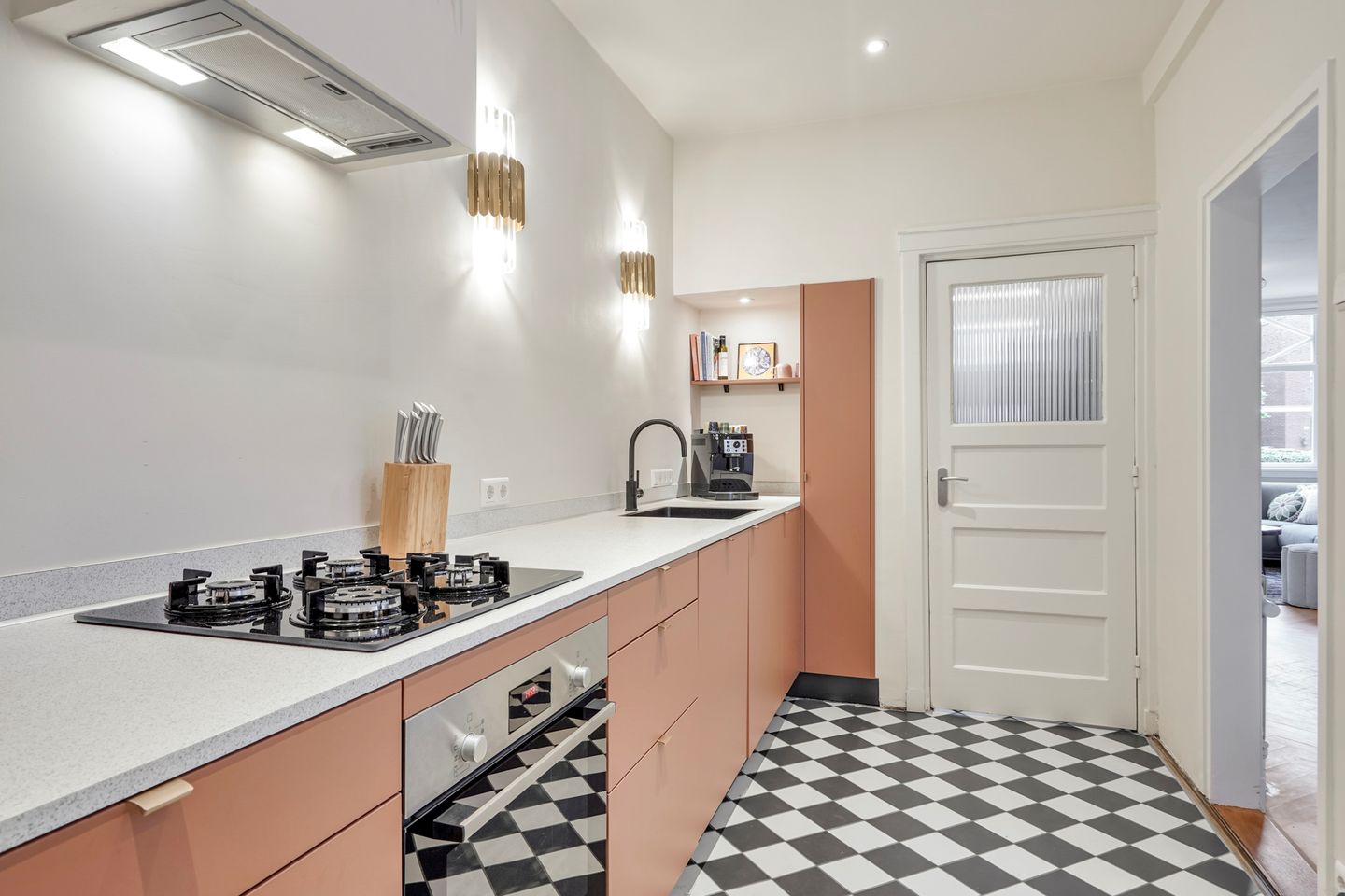 Foto 14 van Broekhovenseweg 9