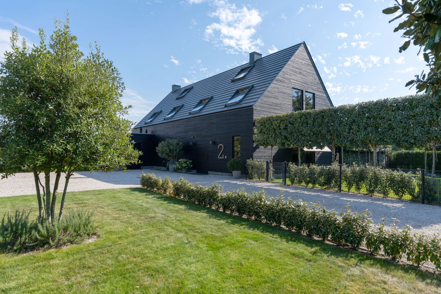 Foto 1 van Dr. Joh. G. Mezgerweg 2