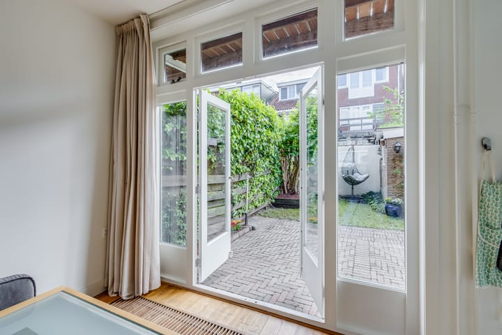 Foto 11 van Julianaweg 324