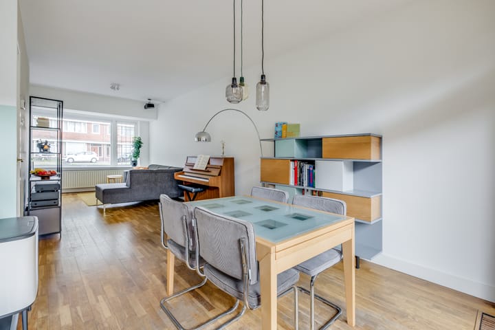 Foto 17 van Julianaweg 324