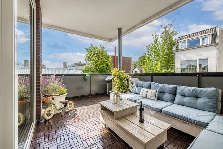 Photo 2 of C. van Maasdijkstraat 80-A