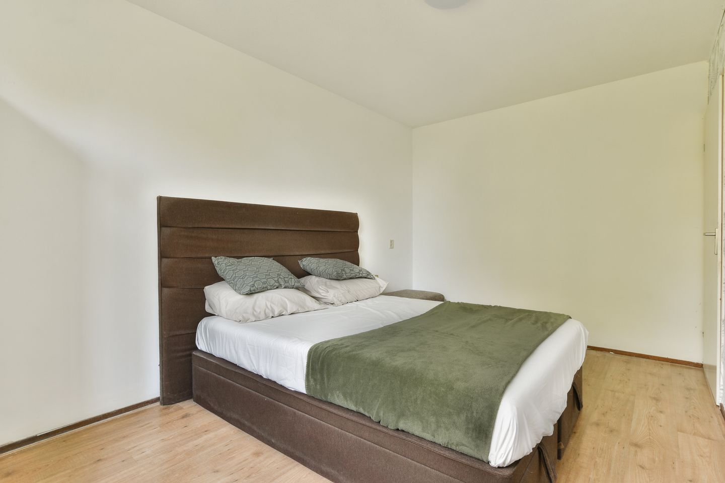 Foto 14 van Toutenburgstraat 113