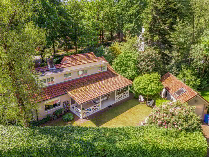 Photo 3 of Eikenlaan 2