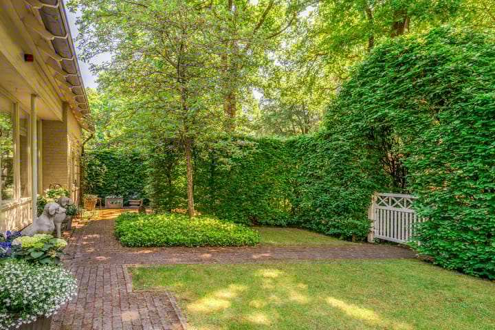 Photo 9 of Eikenlaan 2