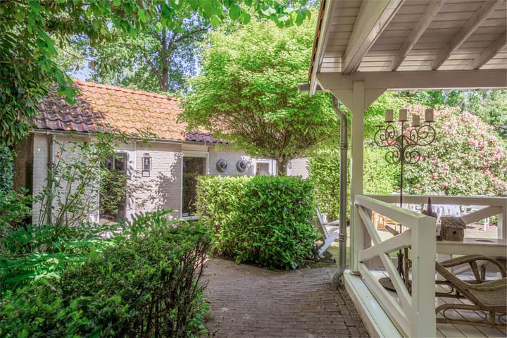 Photo 35 of Eikenlaan 2