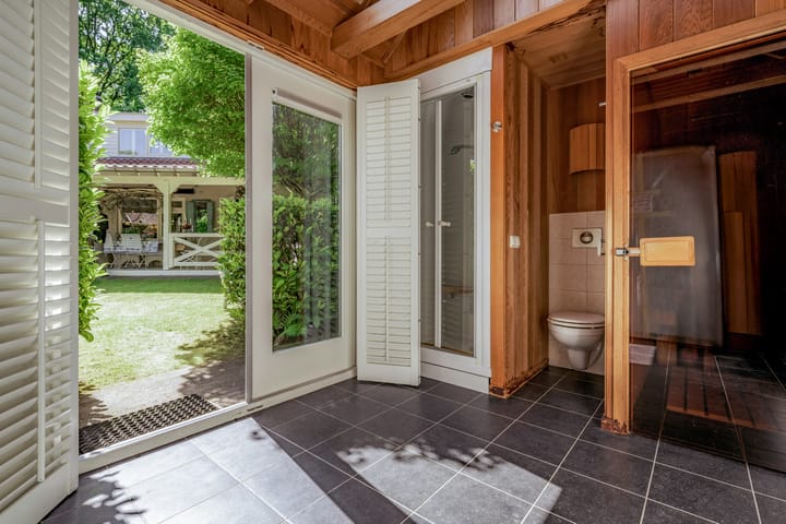 Photo 40 of Eikenlaan 2