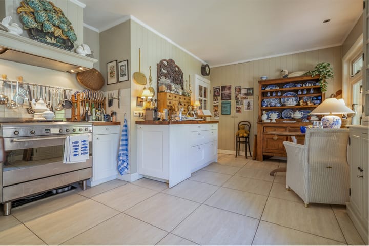 Photo 44 of Eikenlaan 2