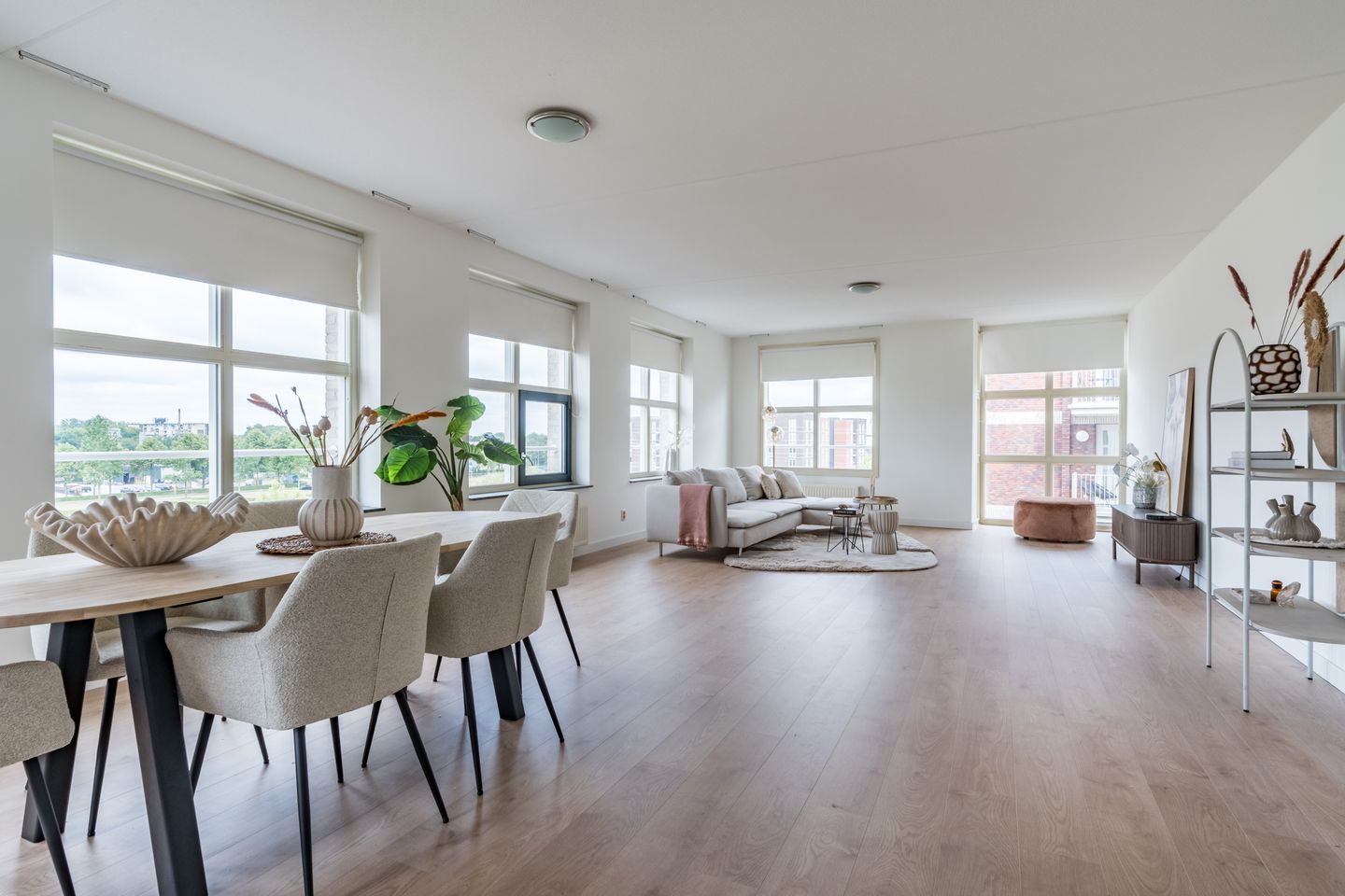 Foto 1 van Kanaalboulevard 80