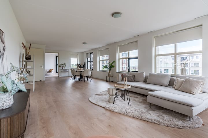 Photo 12 of Kanaalboulevard 80