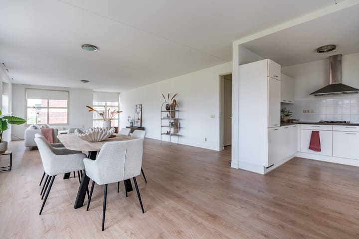 Photo 16 of Kanaalboulevard 80