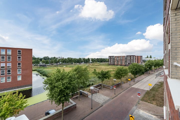 Photo 45 of Kanaalboulevard 80