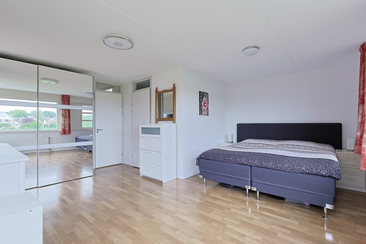 Foto 19 van Brugwacht 74