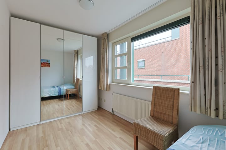 Foto 26 van Brugwacht 74