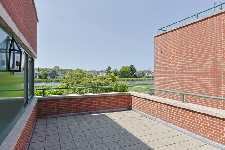 Foto 35 van Brugwacht 74