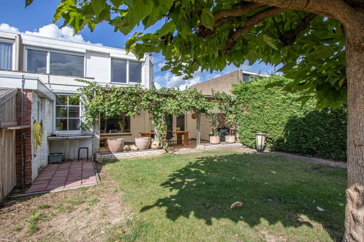 Foto 2 van Kamille 9