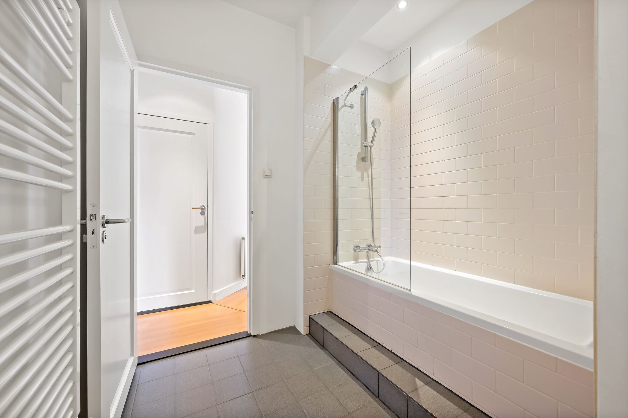 Foto 24 van 2e Joan Maetsuyckerstraat 211