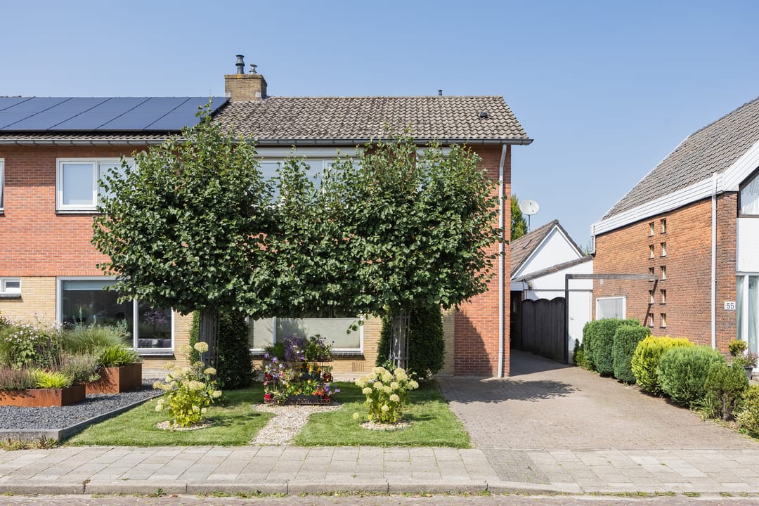 Photo 2 of Smithuisstraat 53