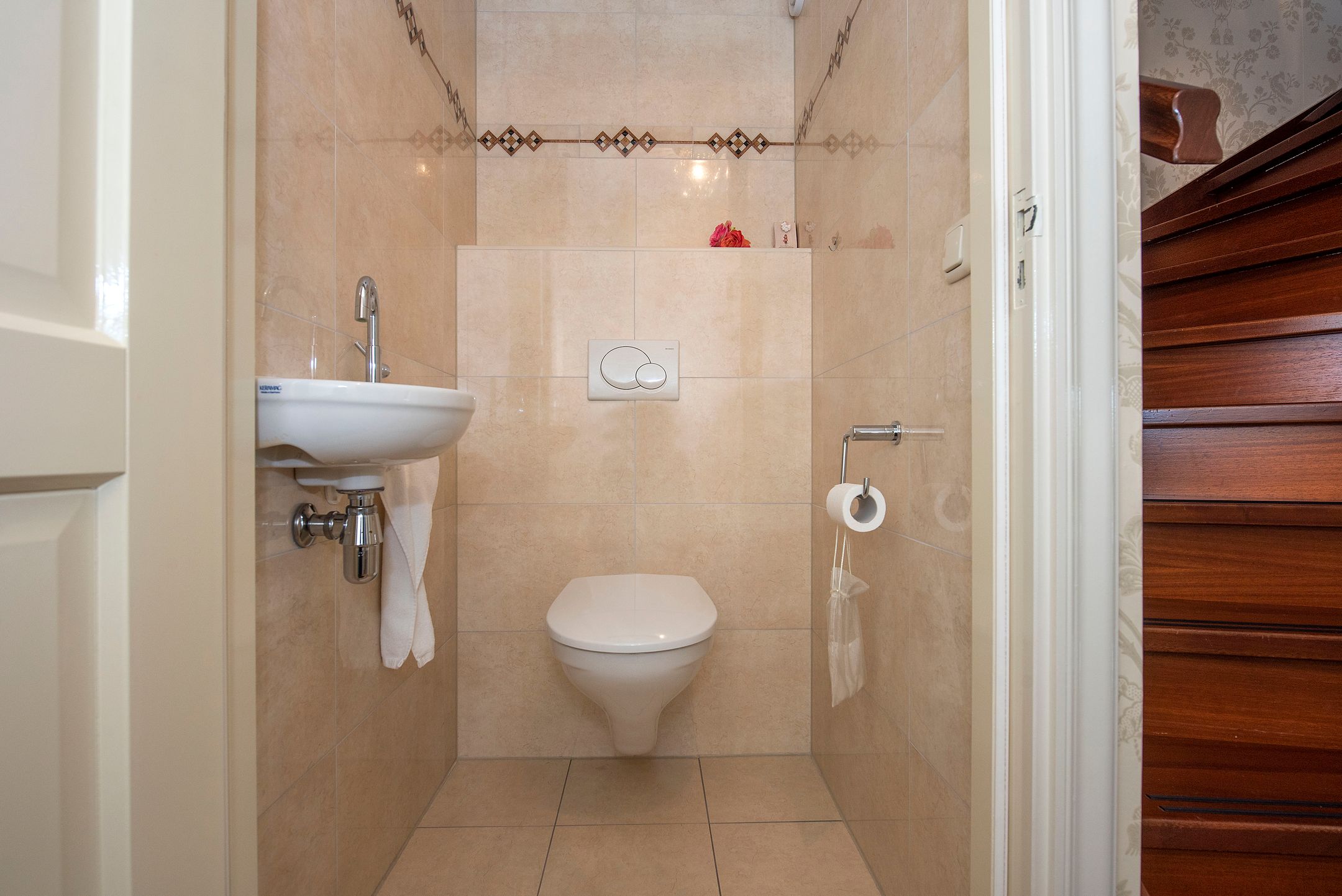 Photo 9 of Wierdensestraat 121-B