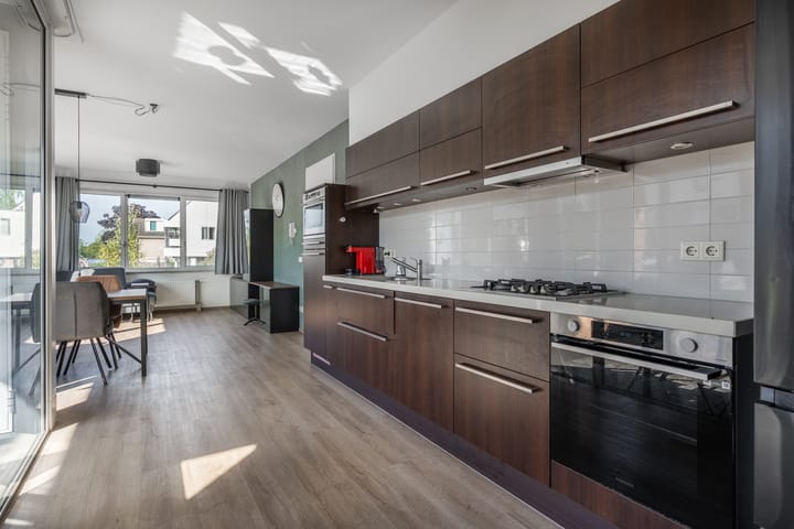 Photo 21 of President Kennedystraat 26