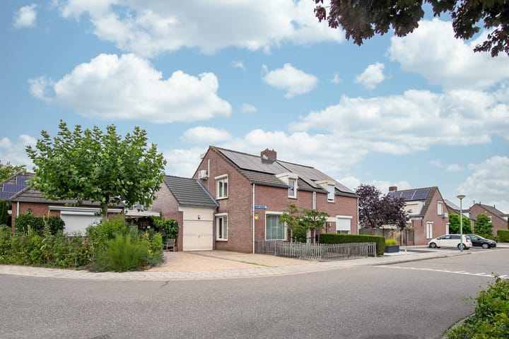 Foto 24 van Majoor Huthstraat 66