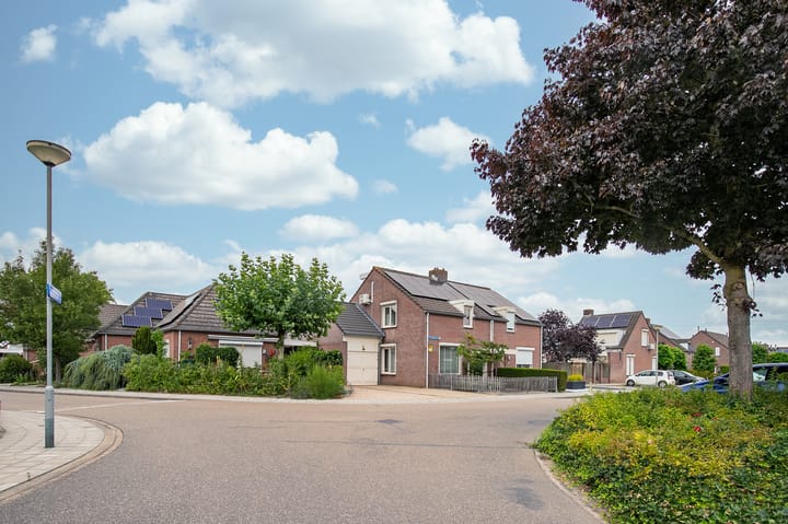 Foto 25 van Majoor Huthstraat 66