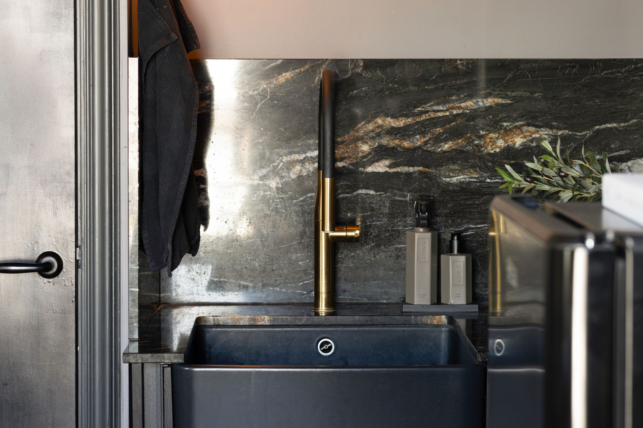 Foto 18 van Willemsparkweg 182-3