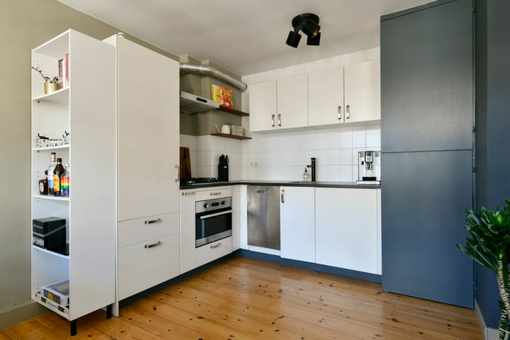 Foto 7 van Binnen Oranjestraat 19-3