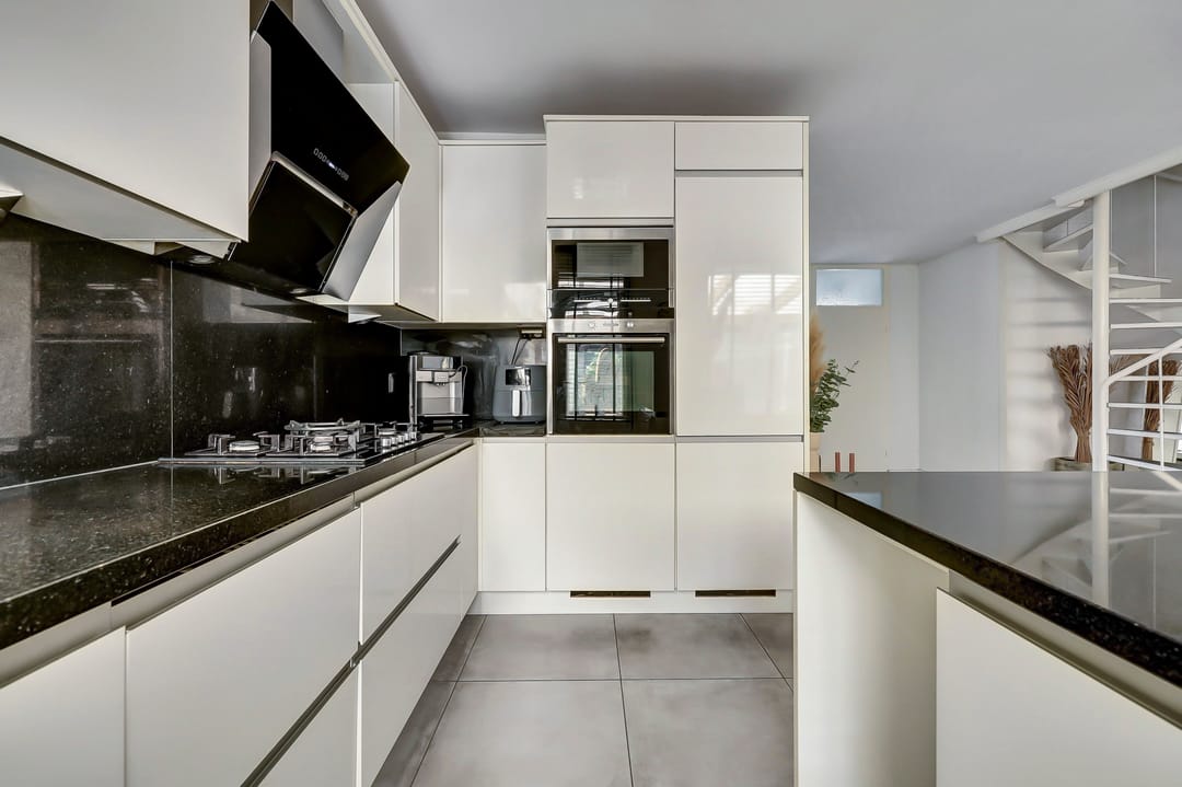 Foto 13 van Johann Straussstraat 27