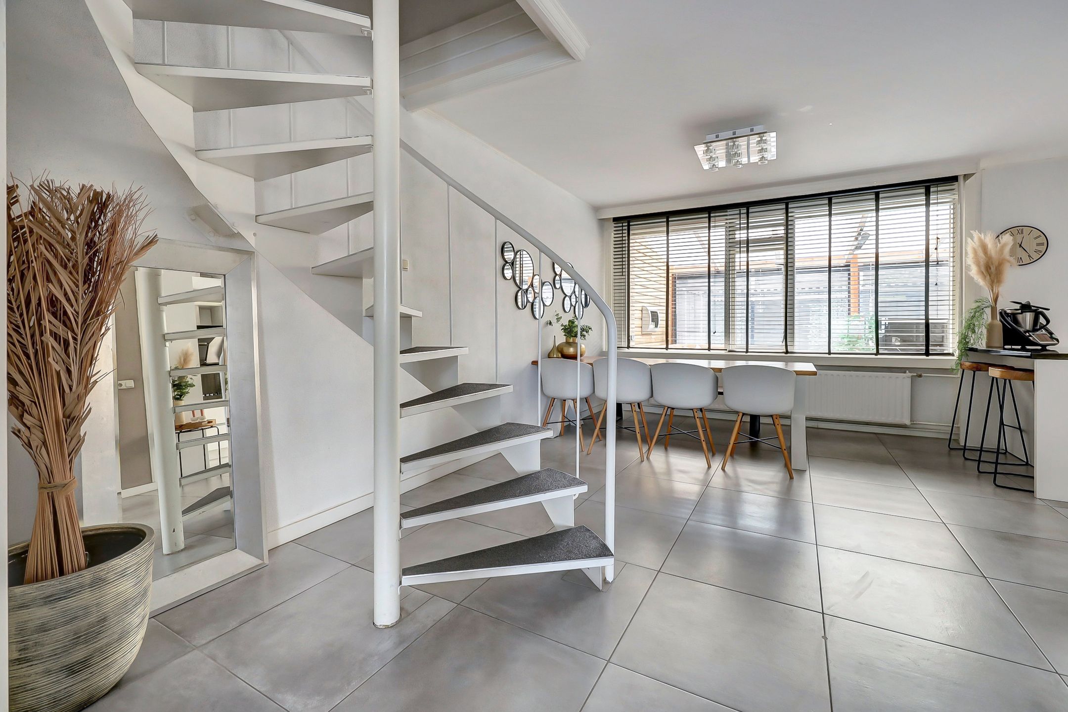 Foto 15 van Johann Straussstraat 27