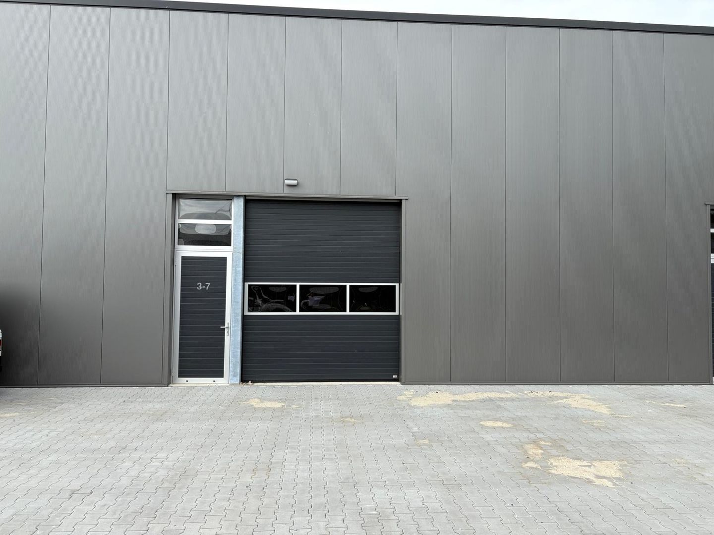 Bekijk foto 2 van Curiestraat 3-7