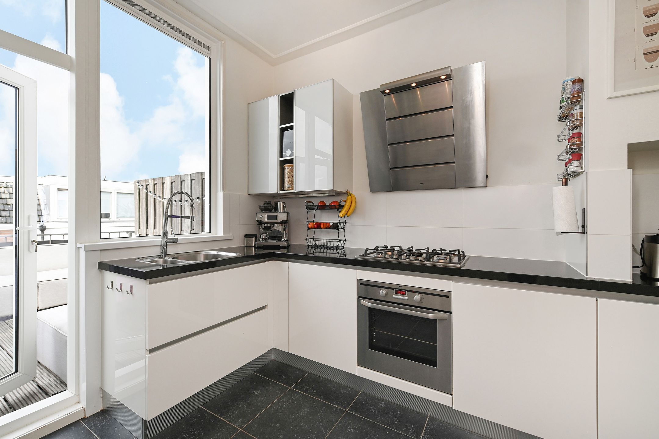 Foto 3 van Kerklaan 98