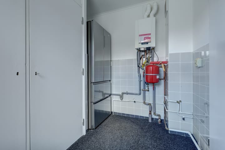 Photo 17 of Jacob Ruysdaelstraat 11