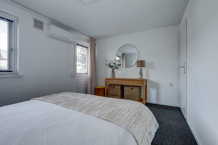 Photo 21 of Jacob Ruysdaelstraat 11