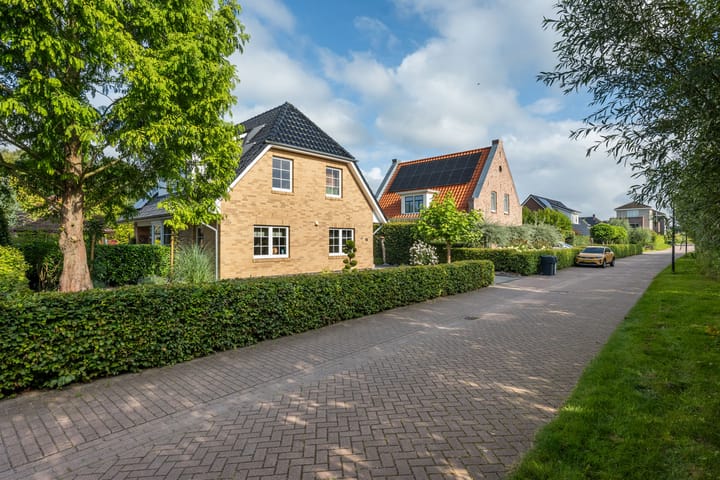 Foto 36 van Duintjerlaan 16