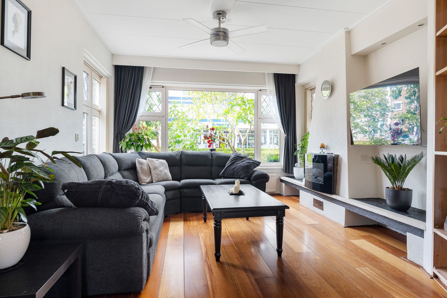 Photo 5 of Heliconweg 11