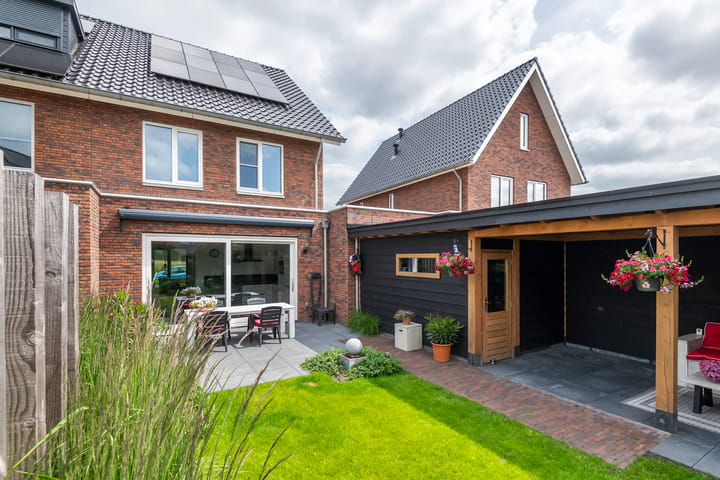 Photo 2 of Kievit 100