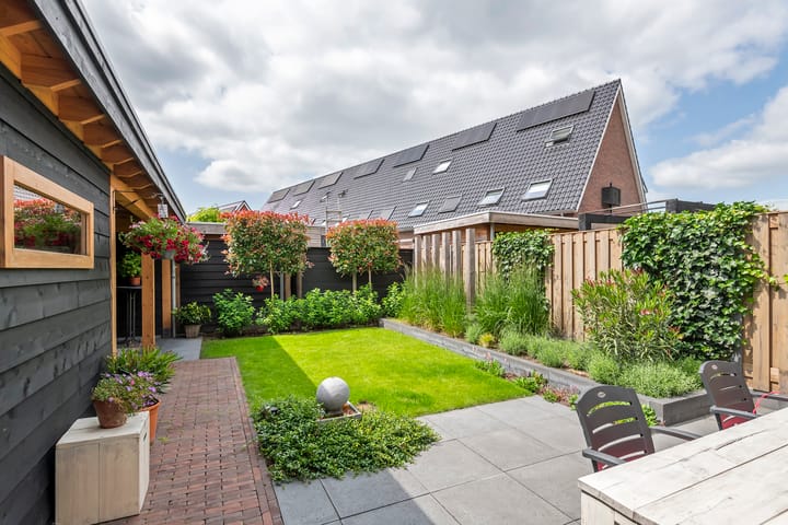 Foto 25 van Kievit 100