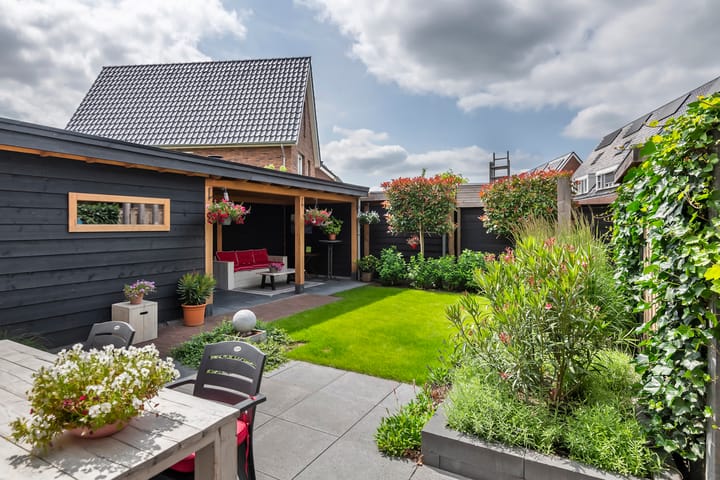 Foto 26 van Kievit 100